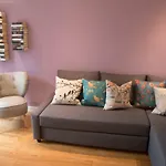 Schoenes Studio Zentral
